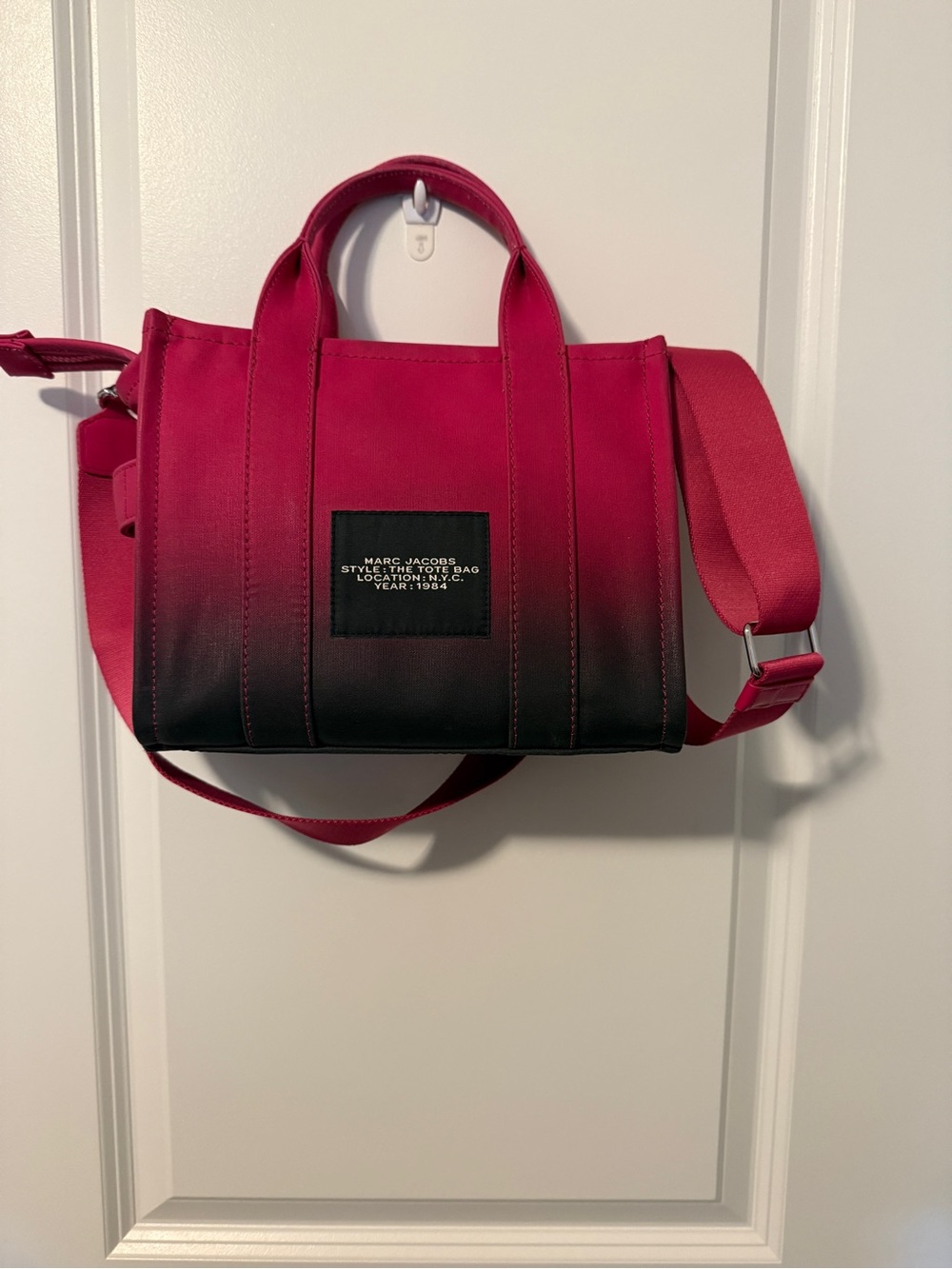 Marc Jacobs Ombré Bright Pink and Black Canvas Tote Bag - Picture 3 of 8